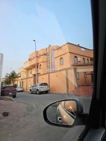 Villa 900 SQM Facing South West on 20m Width Street Abhur Al Janubiyah, North Jeddah, Jeddah