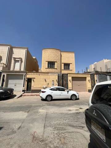 فيلا 312 متر مربع جنوبية على شارع 12م النفل، شمال الرياض، الرياض