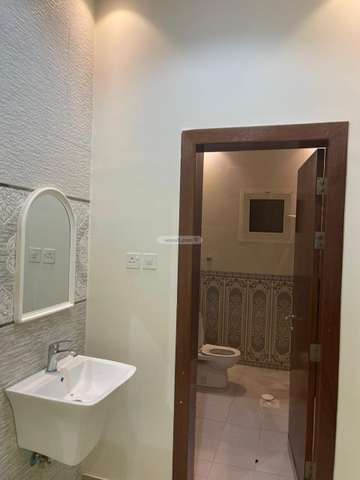 Apartment 180 SQM with 5 Bedrooms Ishbiliyah, East Riyadh, Riyadh