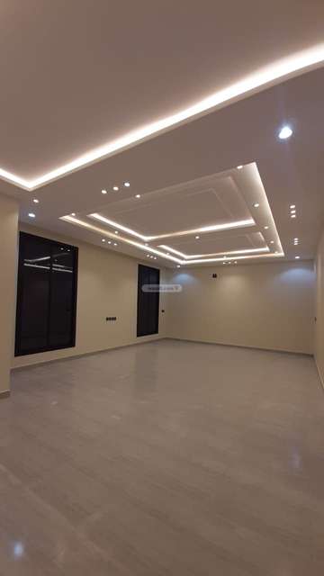 فيلا 407 متر مربع مع شقة واجهة شمالية اشبيلية، شرق الرياض، الرياض