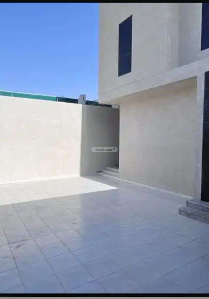 Villa 250 SQM Facing North with 7 Bedrooms Al Wusayta, Buraidah