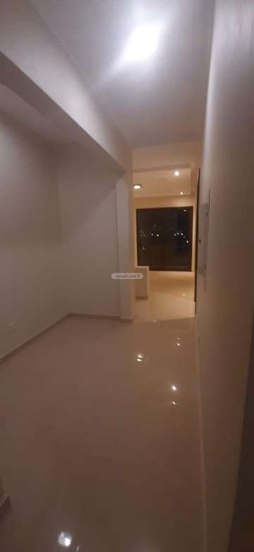 Villa 230 SQM Facing West with 9+ Bedrooms Al Khalidiyah, Central Riyadh, Riyadh