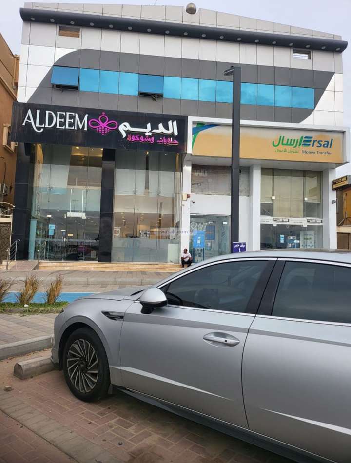 Showrooms for Rent in Al Hamadaniyah