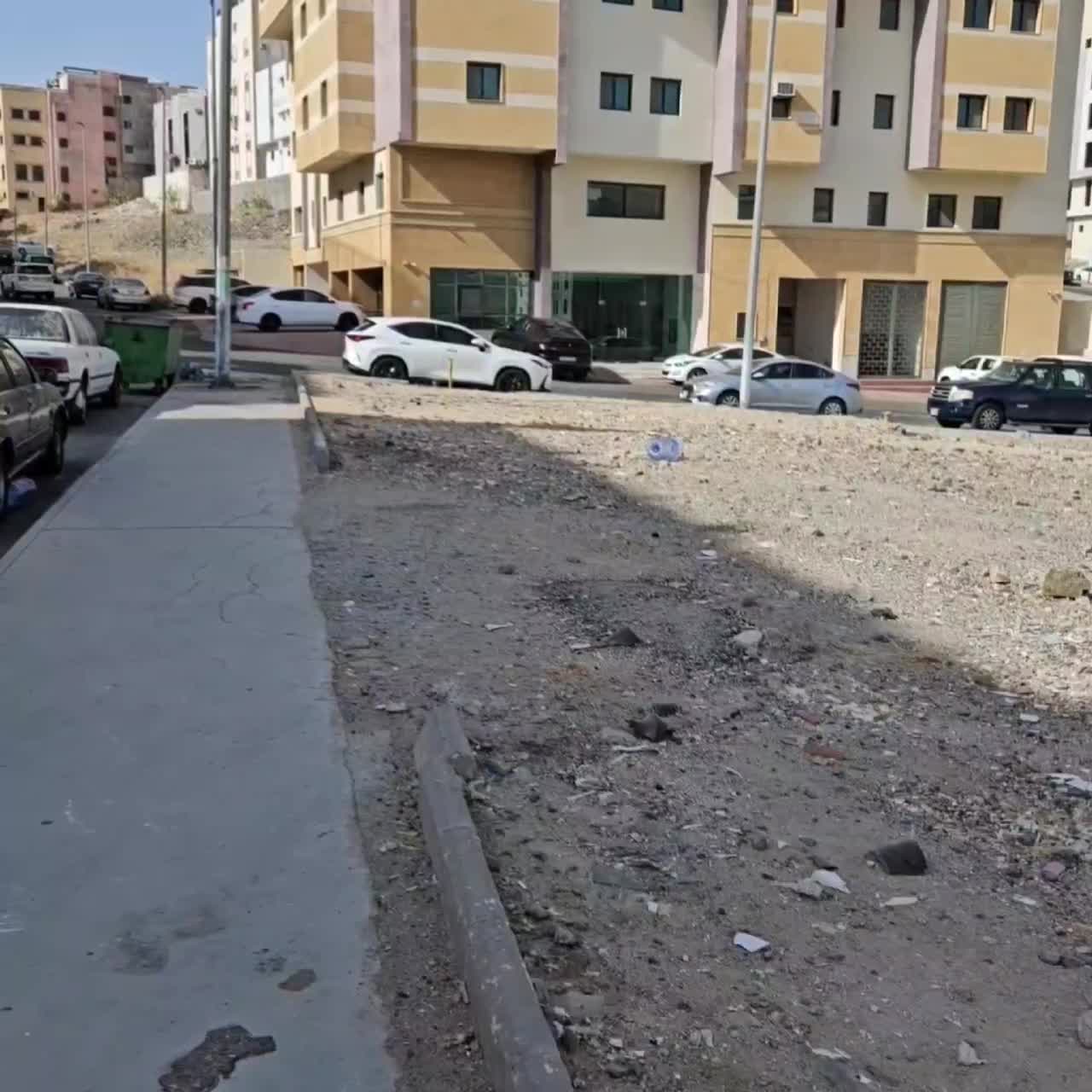 أرض 563.75 متر مربع جنوبية غربية على شارع 20م الحمراء، مكة المكرمة 