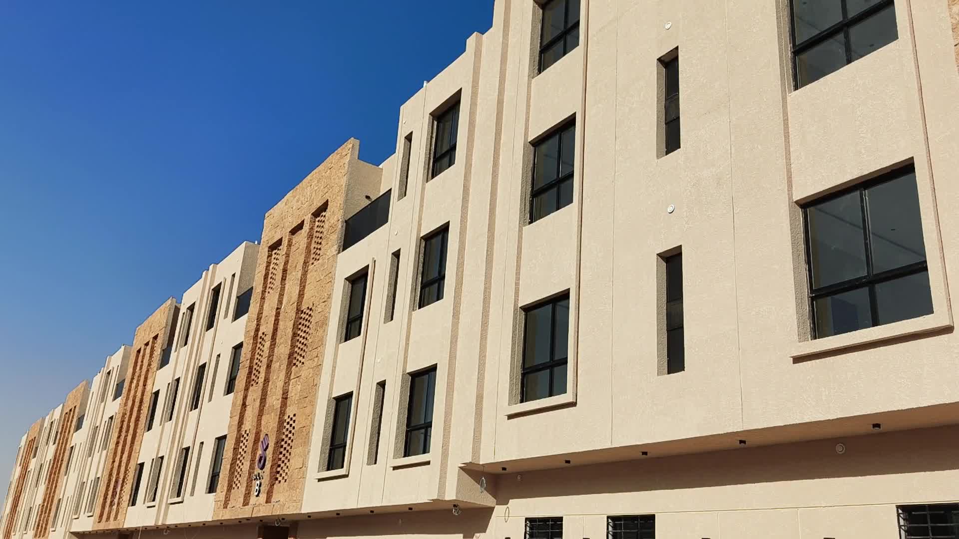 شقة 750 متر مربع ب 5 غرف ديراب، غرب الرياض، الرياض 