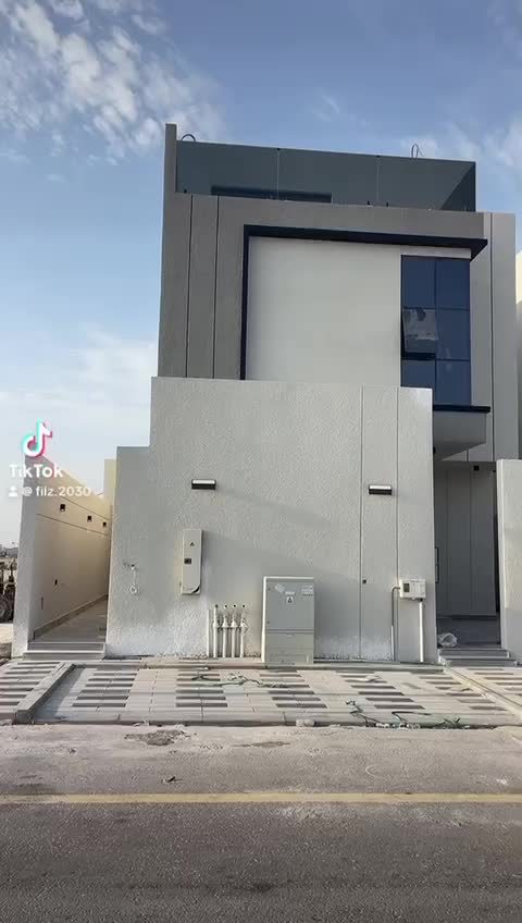 فيلا 362.5 متر مربع جنوبية على شارع 20م السيف، الدمام 